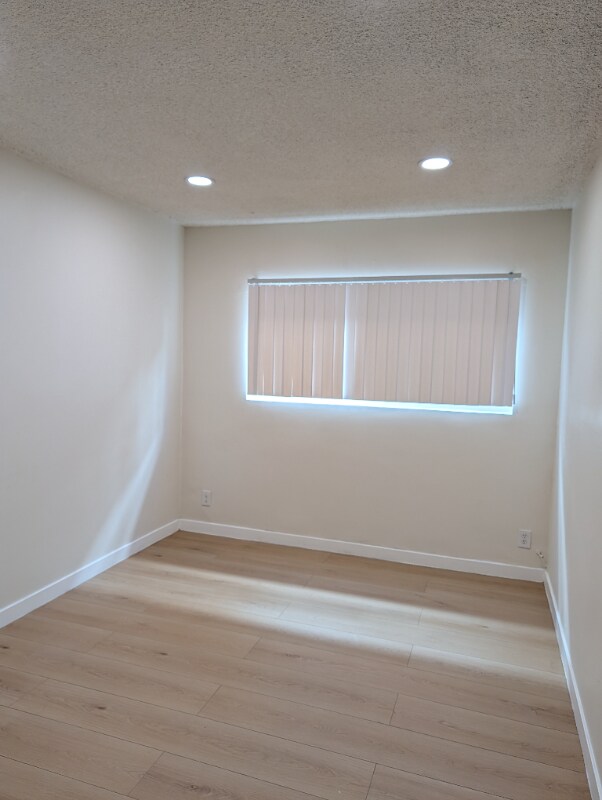 Photo - 5252 Hermitage Ave Unit 1