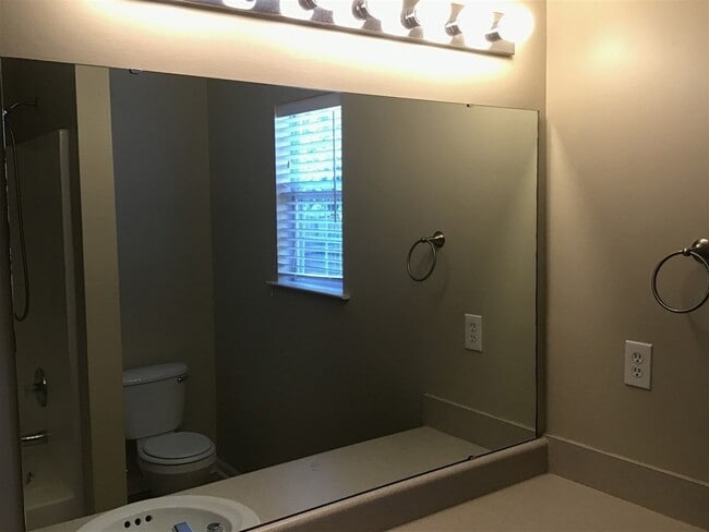 Photo - 3028 Misty Ridge Ln