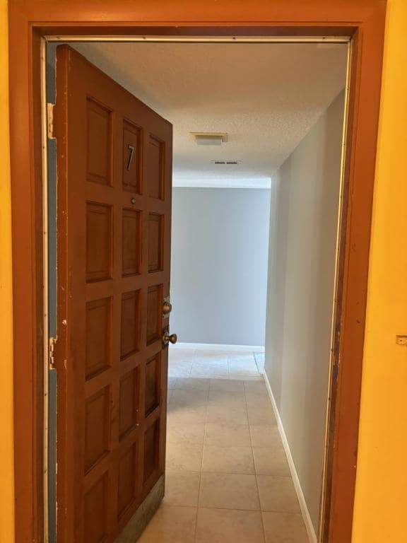 Building Photo - 3913 Mission Dr Unit 7 Rental