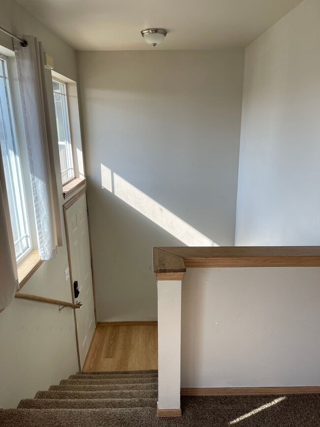 Photo - 2503 E Sharp Ave Unidad 3