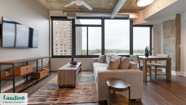 Photo - 5201 Leesburg Pike Unidad 639.1408752