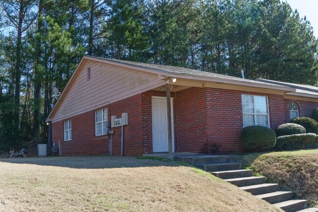 1172 Northwood Dr