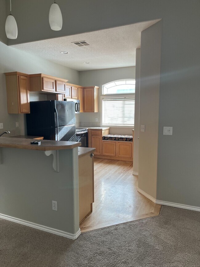 Photo - 2664 E Bridgecreek Dr