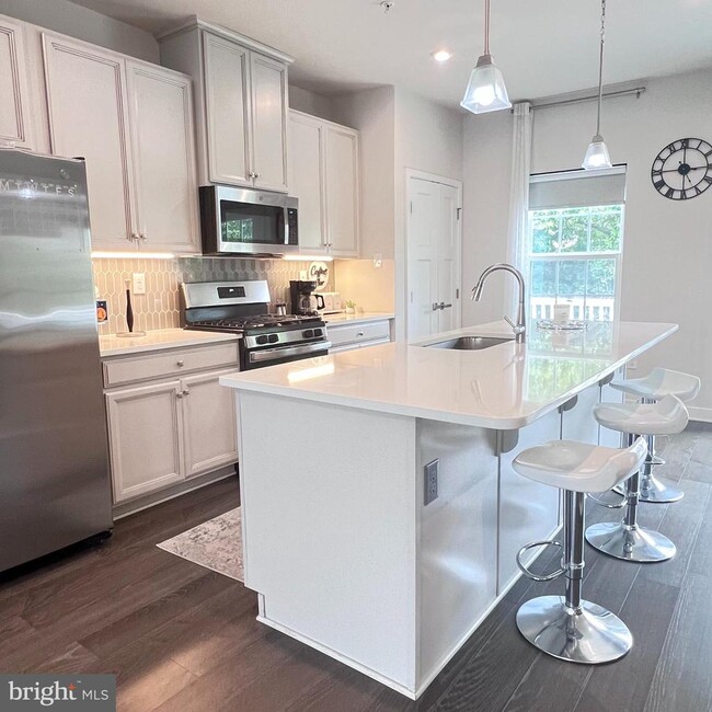 Photo - 18 Hunters Dr