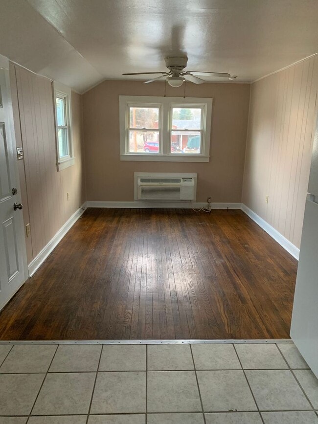 Photo - 1224 16th St Unit 1224.5