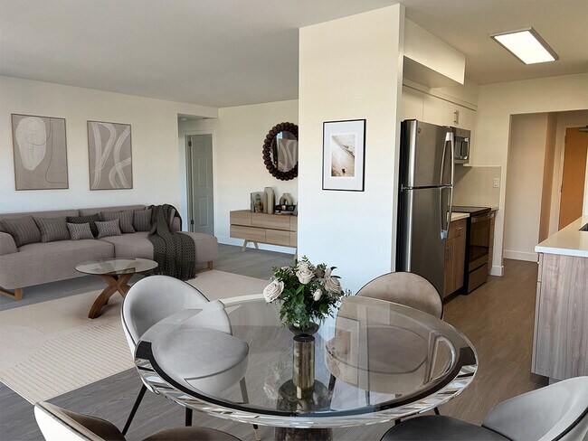 2BR 2 BA