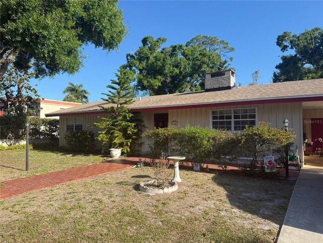 Photo - 1827 Alta Vista St