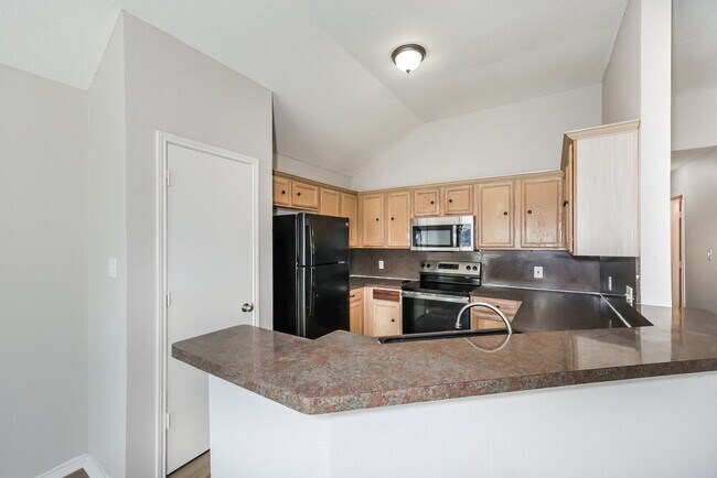 Photo - 7448 Ashcroft Cir