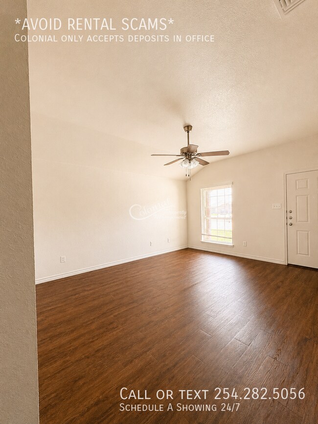 1529 Justin Lp Unit B