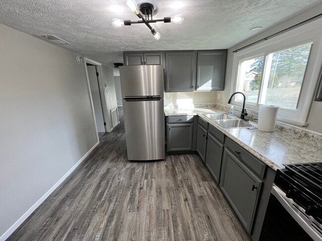 Photo - 870 State St Unidad Apt. 4