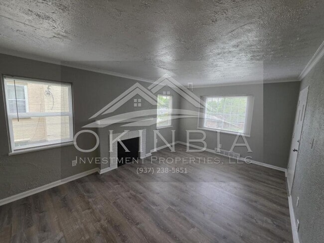Photo - 2815 Oxford Ave