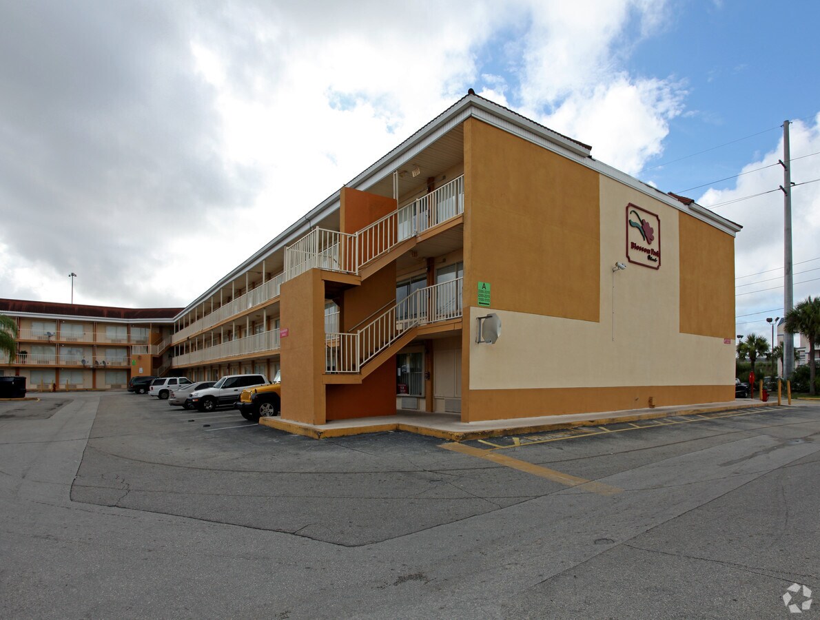 Photo - Blossom Park Apartments