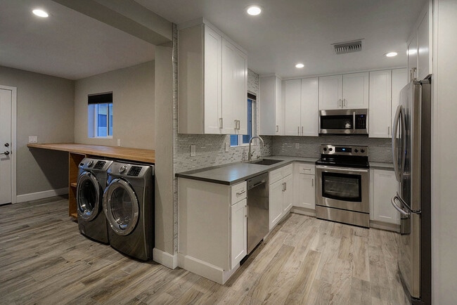 Photo - PRE-LEASE FOR AUGUST 2026 - Gorgeous home ...