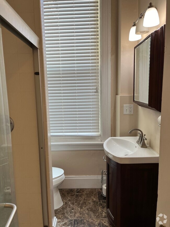 Building Photo - 1142 Saint Gregory St Unit #3 Rental