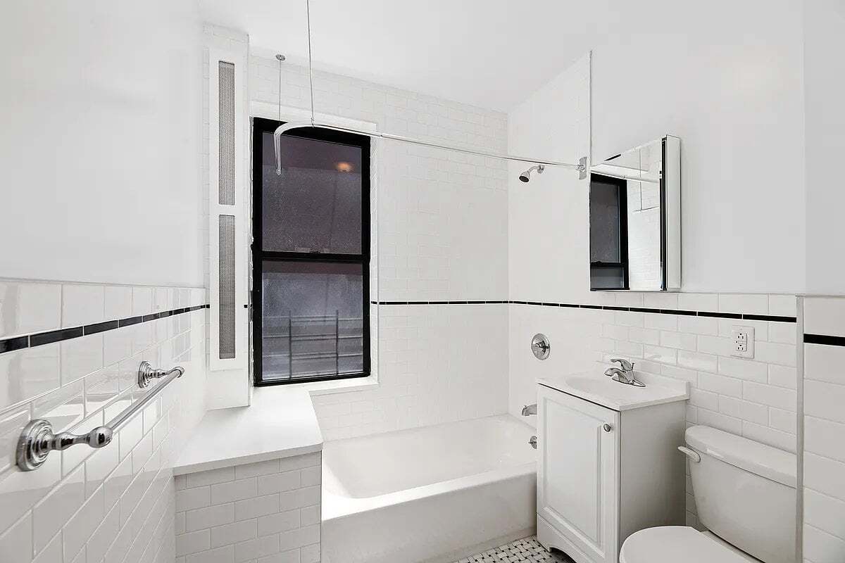 Photo - 206 Rivington St Unit 3A