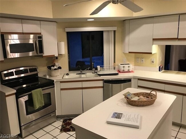 Photo - 6645 Wakefield Dr