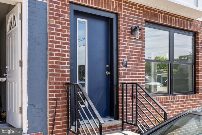 Photo - 2801 Winton St