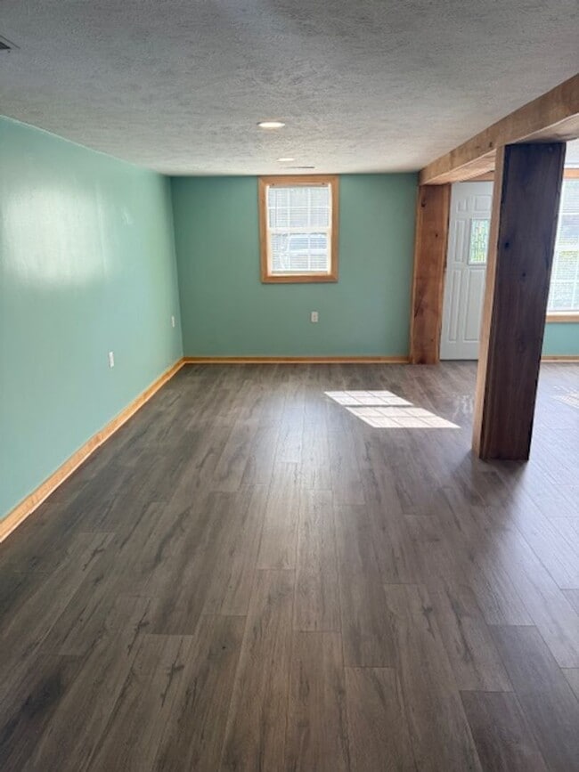 Photo - Recently Remodeled 3-BR Home in Osceola