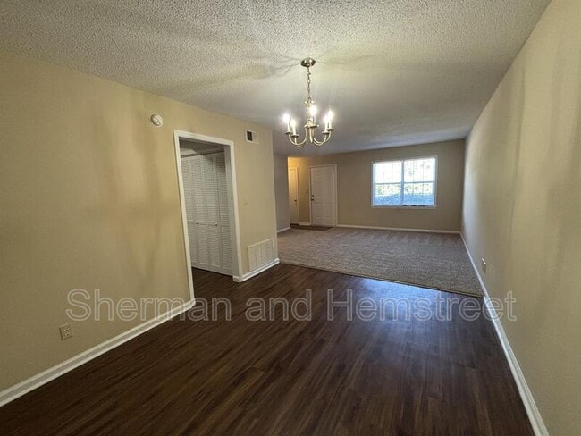 Photo - 2738 Blount Ave