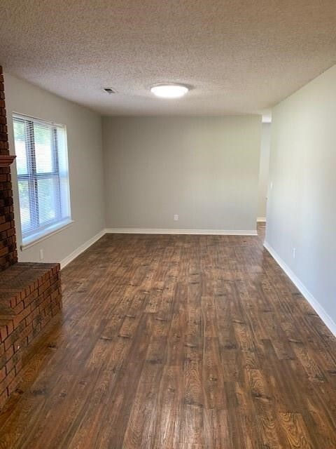 Photo - 4006 Watkins Ave