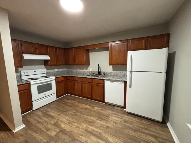 Photo - 3401 SW Landau Ct Unidad **OR**3401 SW Landau Ct Apt 1