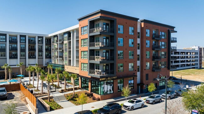 Bennet at BullStreet apartments — community photo
