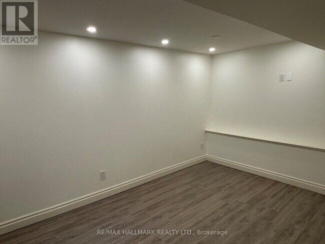 Photo - 3 Whitewood Rd