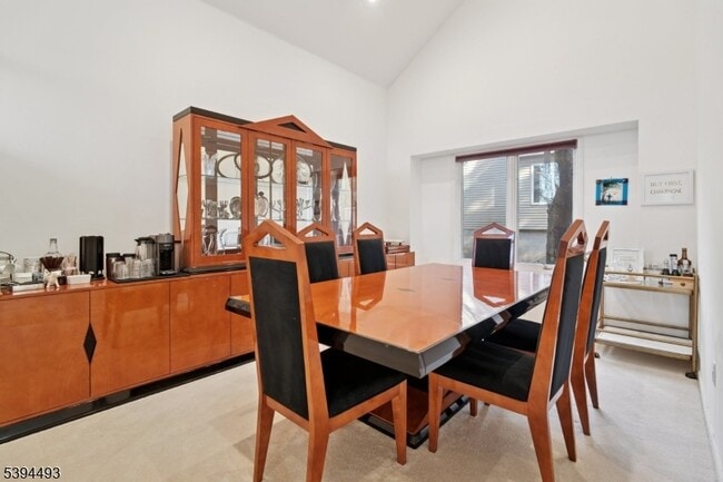 Photo - 33 Clarken Dr