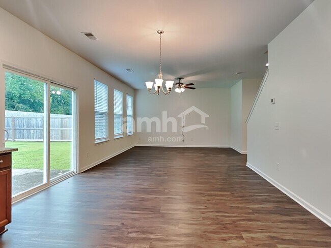 Photo - 1360 Hermitage Ln