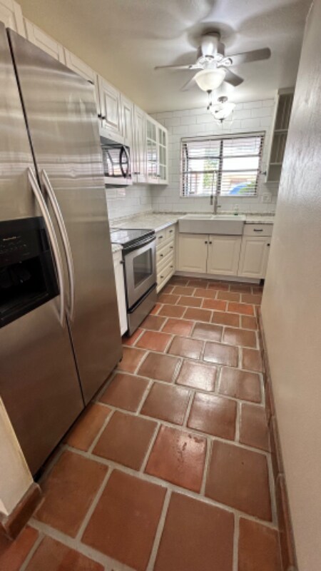 Photo - 7023 E 4th St