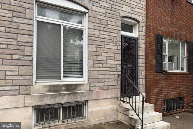 22 S Highland Ave