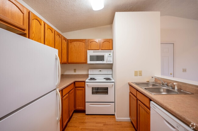 1HAB, 1BA - 654 ft² - Cocina - Winfield Farms - Garages Available