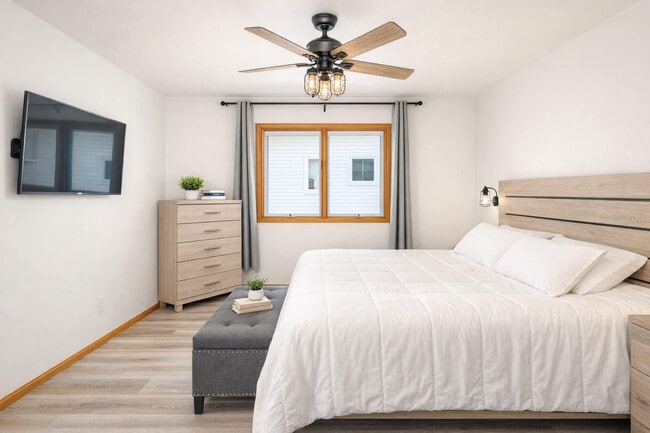 Photo - N307 Eastowne Ct Unit SI ID1061648P