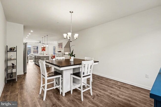 Photo - 45956 Swallow Ter