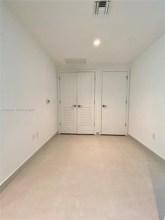 Photo - 1080 Brickell Ave Unit 3407