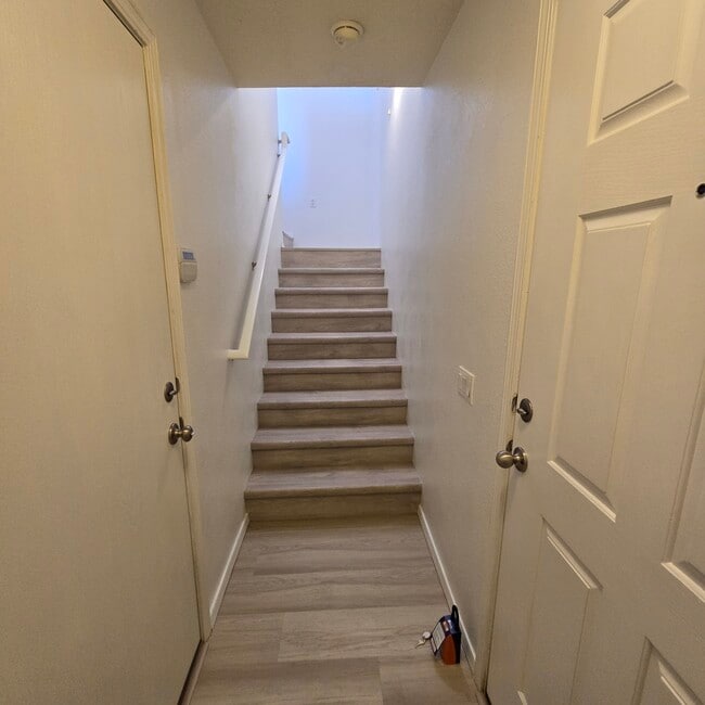 Photo - 601 Menaul Blvd NE Unit 4406