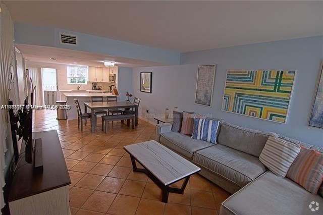 Building Photo - 1257 SW 46th Ave Unit 1805 Rental