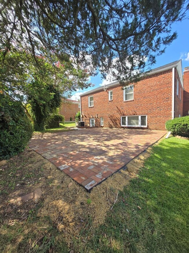 Photo - Beautiful Home in Suitland MD