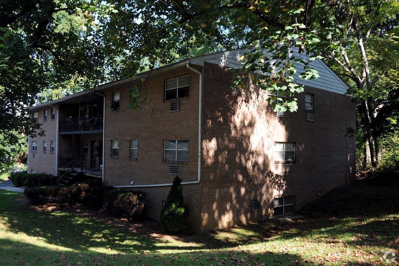 Photo - The Nestings - 2525 S 5th