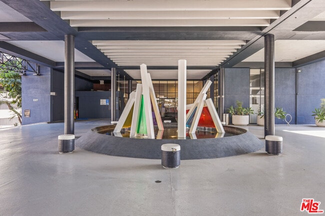 Photo - 880 W 1st St Unit 304