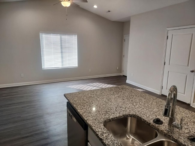 Photo - 2334 E Cheyenne Ct