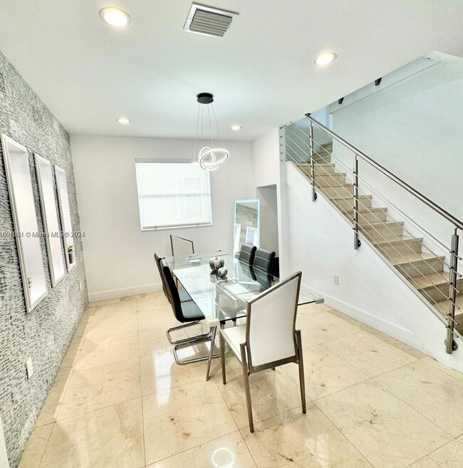 Photo - 11229 NW 44th Ter