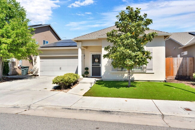 Building Photo - 4133 Sierra Madre Ave