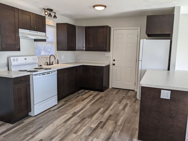 Photo - 2 Bedroom Brick Duplex North Terre Haute-T...