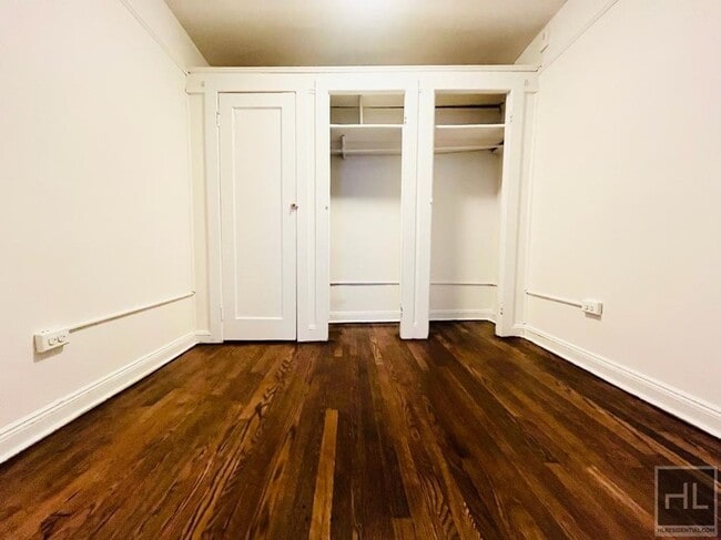 Photo - SECOND AVENUE Unit 3R