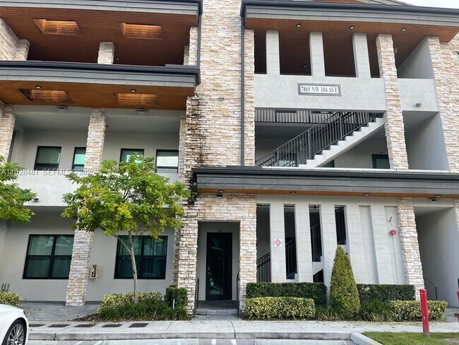 Photo - 7865 NW 104th Ave Unit 3