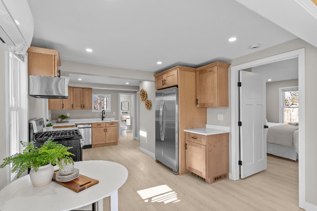 Photo - 135 Hawksley Ave Unidad 1