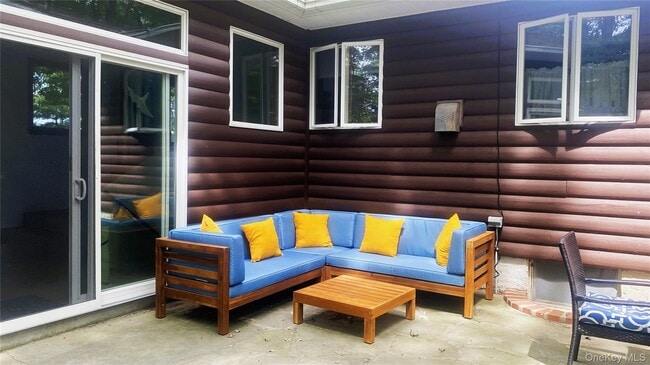 Photo - 32 Culross Dr