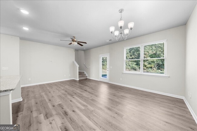 Photo - 217 Vickery Ln