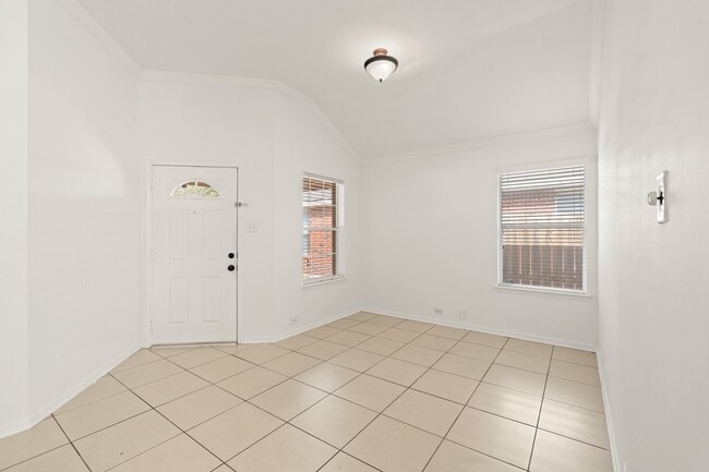 Photo - 25023 Mills Pass Ct